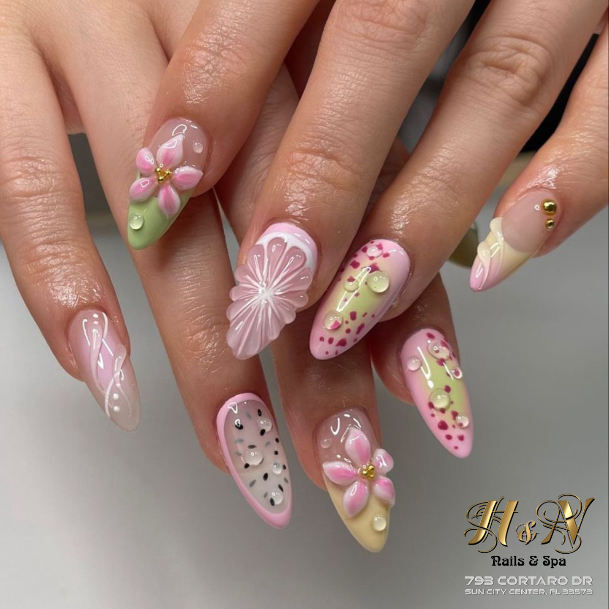 Nail colours